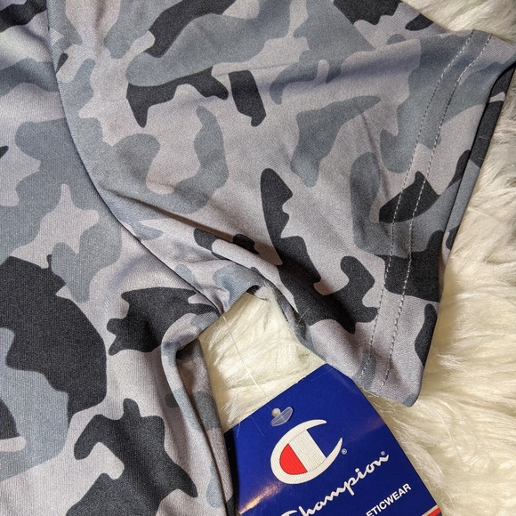 NWT Champion Active T-Shirt Youth 18-20 - Picture 4 of 9